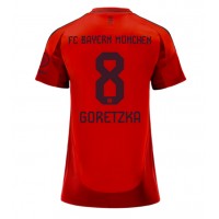 Camisa de time de futebol Bayern Munich Leon Goretzka #8 Replicas 1º Equipamento Feminina 2024-25 Manga Curta